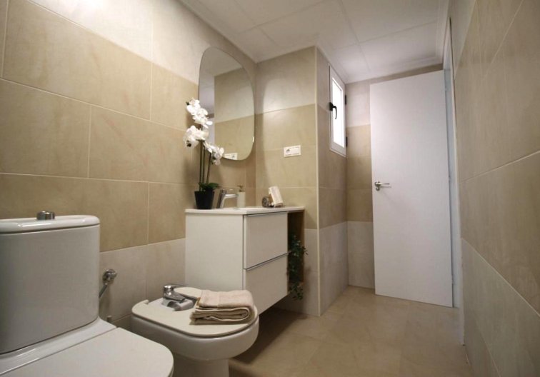 Resale - Apartment - Torrevieja - Centro