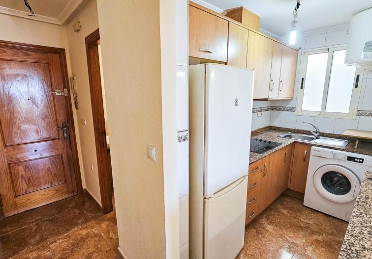 Resale - Apartment - Torrevieja - Centro