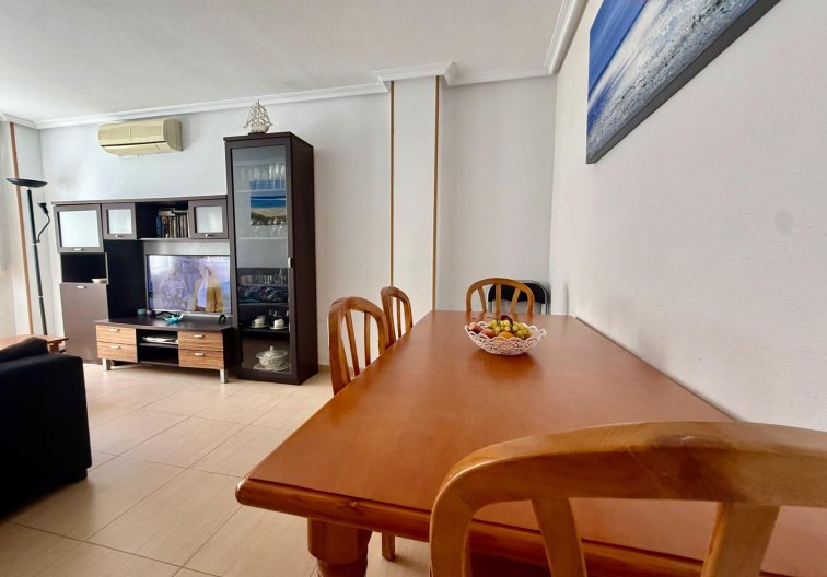Wiederverkauf - Wohnung - Torrevieja