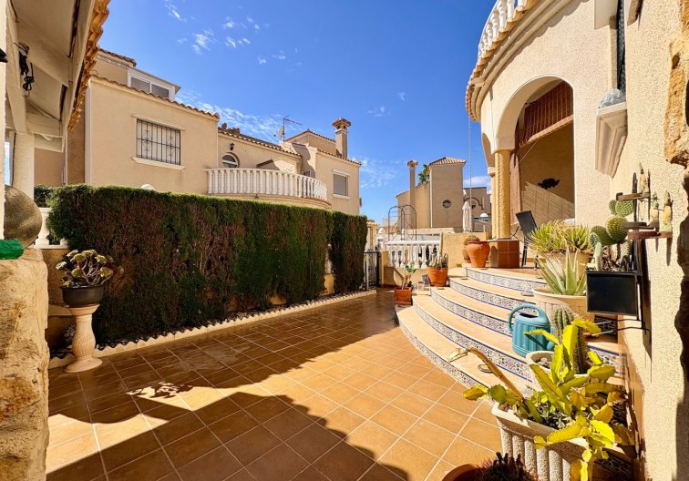 Wiederverkauf - town house - Orihuela Costa - Costa Blanca