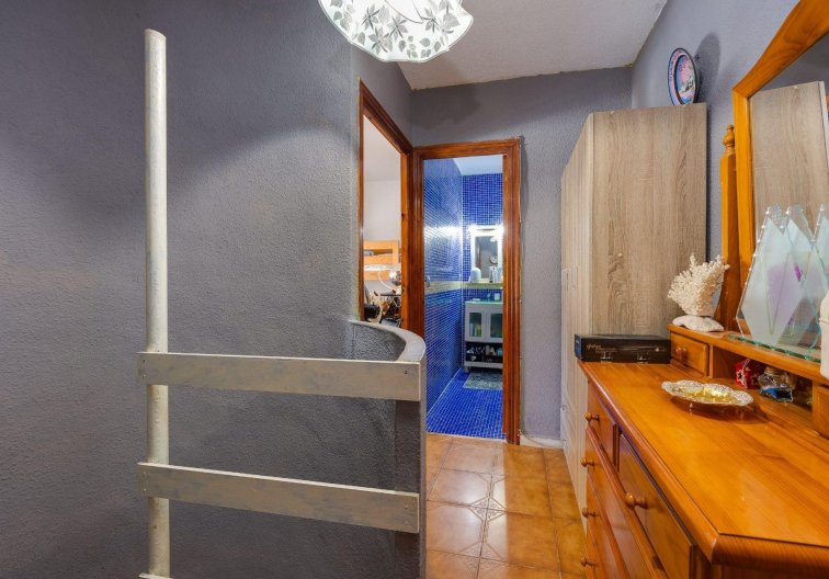 Resale - town house - Torrevieja - Nueva Torrevieja