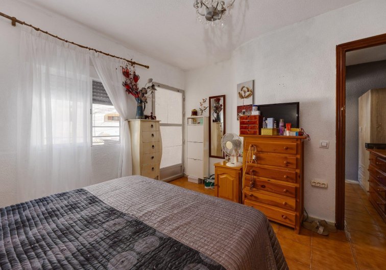 Resale - town house - Torrevieja - Nueva Torrevieja