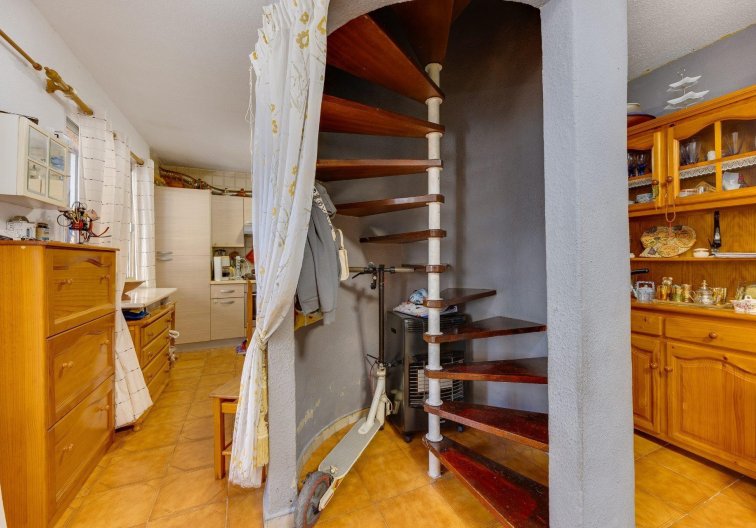 Resale - town house - Torrevieja - Nueva Torrevieja