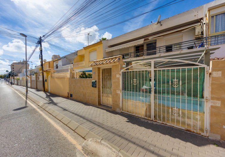 Resale - town house - Torrevieja - Nueva Torrevieja