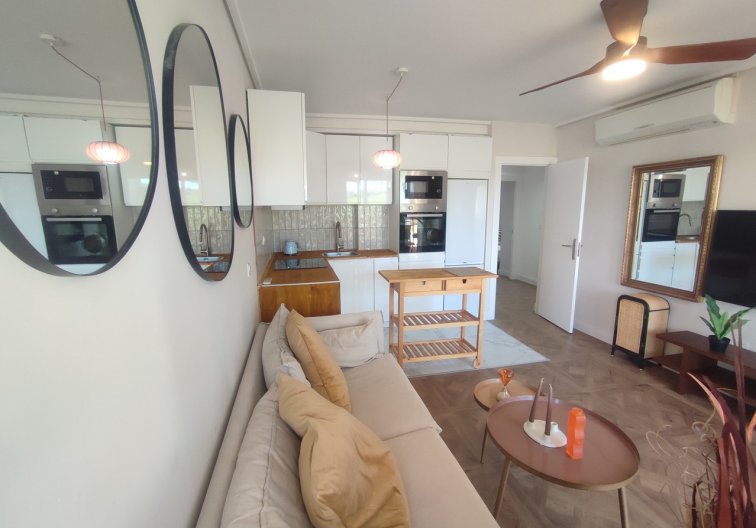 Resale - Apartment - Hacienda Riquelme Golf Resort - Inland