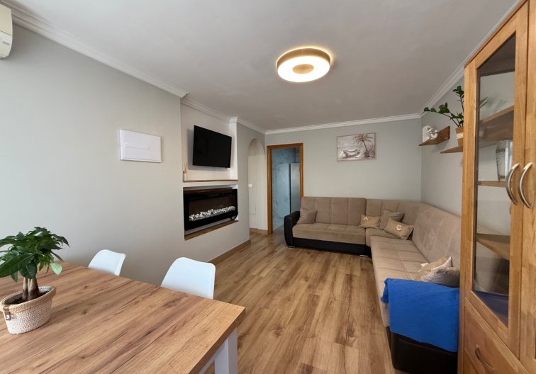 Resale - villa - Orihuela Costa - Costa Blanca