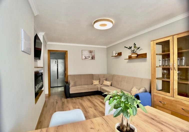 Resale - villa - Orihuela Costa - Costa Blanca