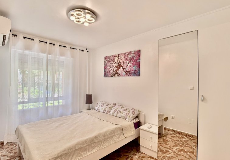 Resale - Apartment - Torrevieja - Costa Blanca