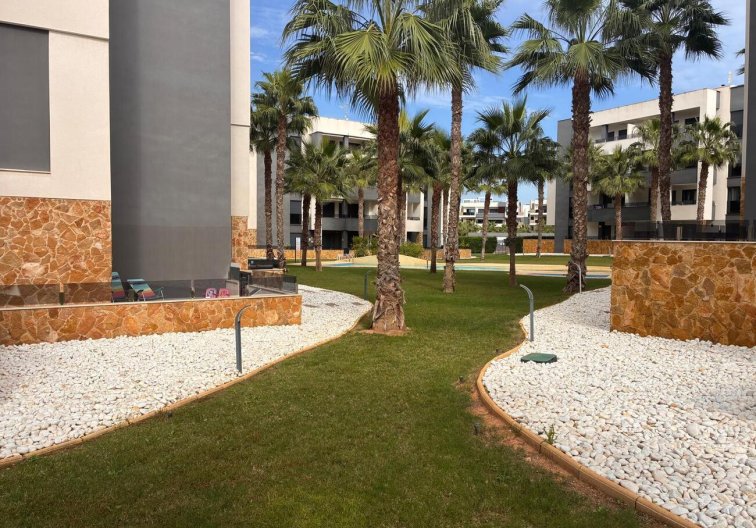 Resale - Apartment - Los Altos - Costa Blanca