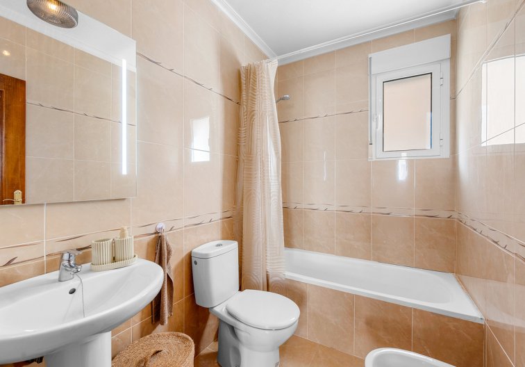 Resale - town house - San Miguel de Salinas - Costa Blanca