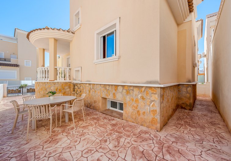 Resale - town house - San Miguel de Salinas - Costa Blanca