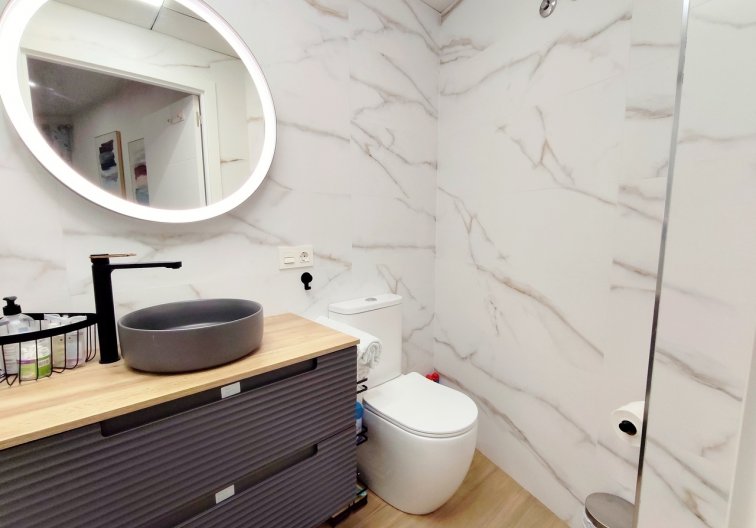 Segunda mano - Apartamento  - Torrevieja - Costa Blanca
