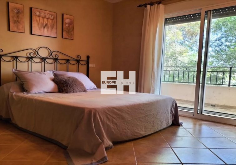 Revente - Villa Individuelle - San Miguel de Salinas