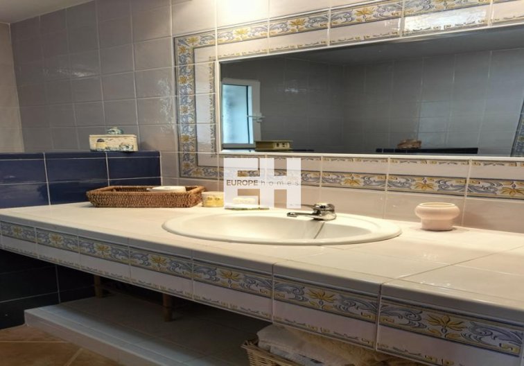 Revente - Villa Individuelle - San Miguel de Salinas