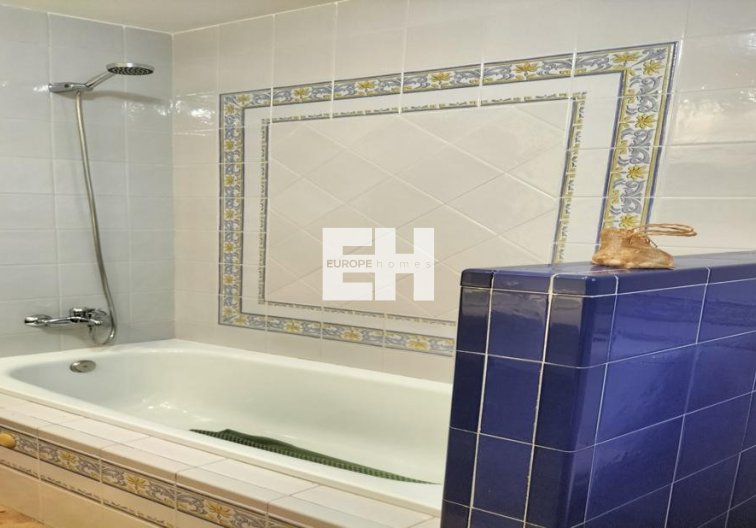 Revente - Villa Individuelle - San Miguel de Salinas