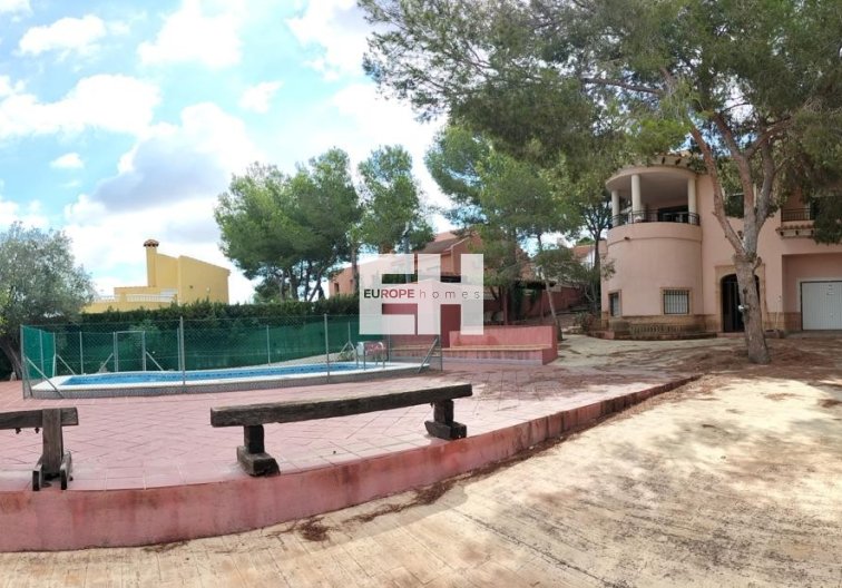 Revente - Villa Individuelle - San Miguel de Salinas