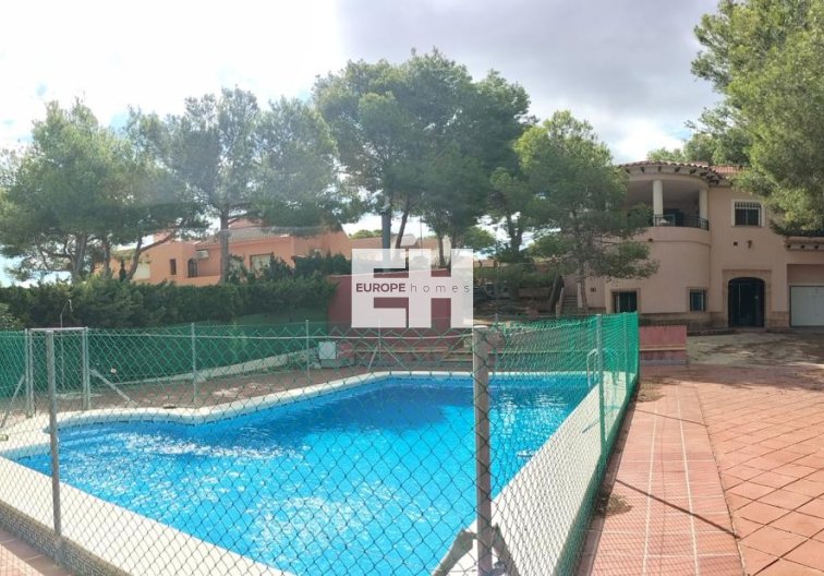 Revente - Villa Individuelle - San Miguel de Salinas