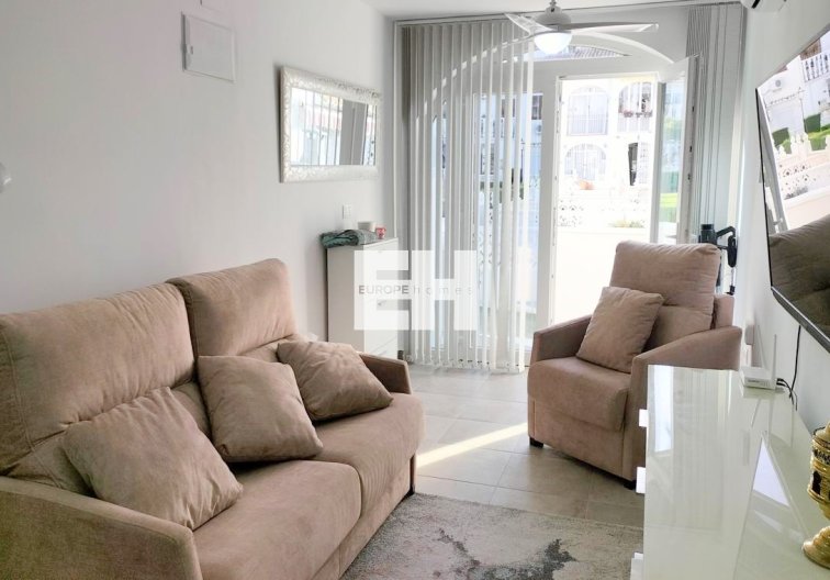 Segunda mano - Bungalow en planta baja - Torrevieja - Los Balcones - Lago Jardin