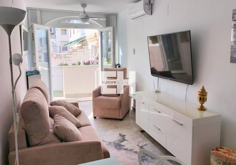 Segunda mano - Bungalow en planta baja - Torrevieja - Los Balcones - Lago Jardin