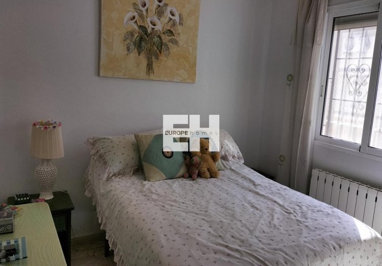 Segunda mano - Villa independiente - Bigastro