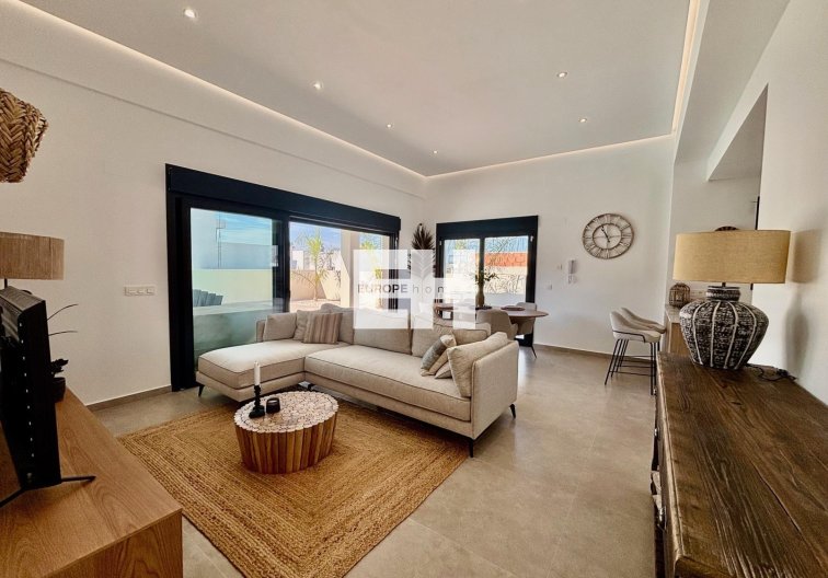 Neubau - villa - Rafal - polideportivo