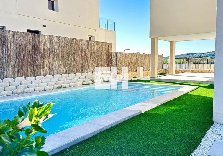 Obra Nueva - villa - Algorfa - La Finca Golf