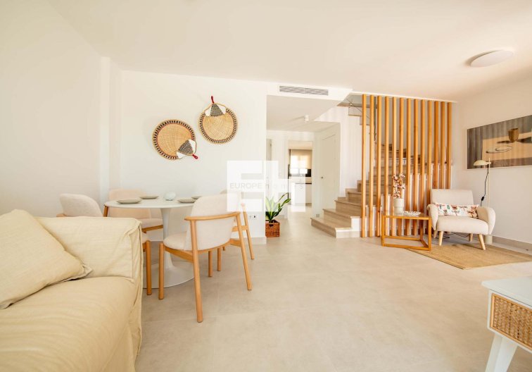 New Build - town house - Cox - San Fernando