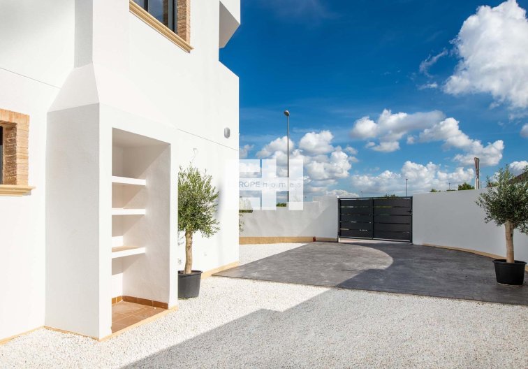 Obra Nueva - Bungalow en planta baja - Cox - San Fernando