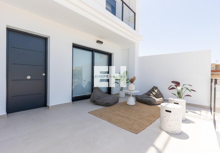 Neubau - town house - Rafal - pueblo