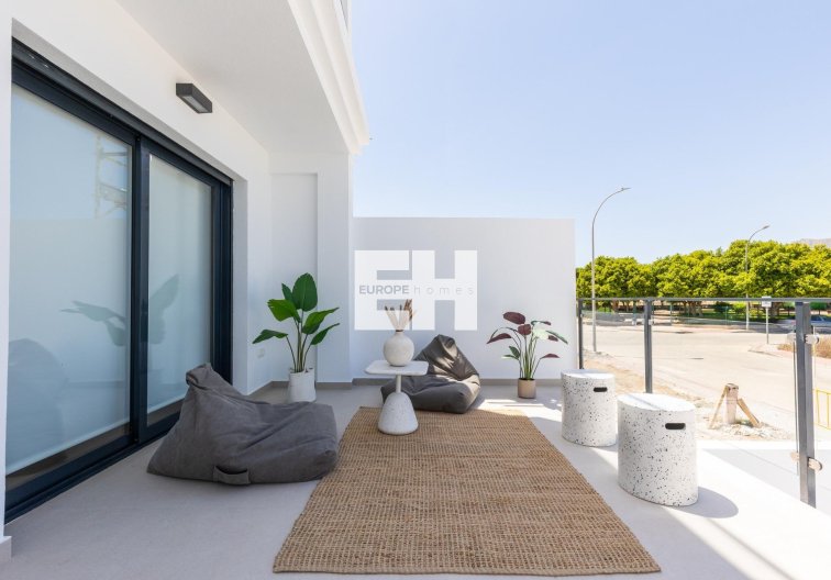 Neubau - town house - Rafal - pueblo