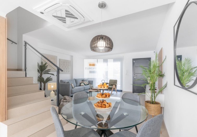 Neubau - town house - Rafal - pueblo