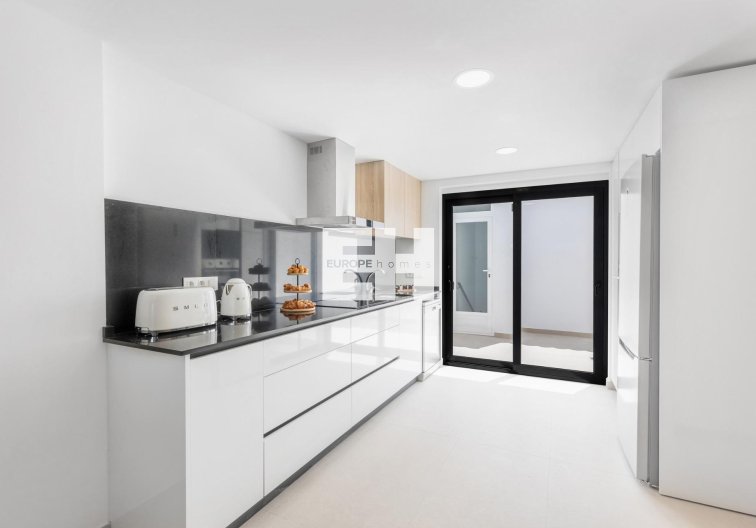 Neubau - town house - Rafal - pueblo