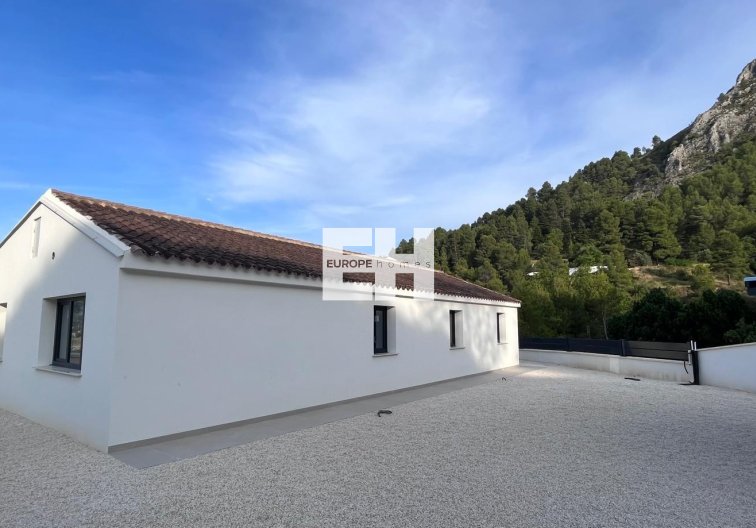 Construction Neuve - villa - Penaguila - El Olivar