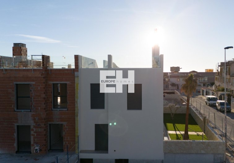 Obra Nueva - Bungalow en planta baja - Pilar de la Horadada - pueblo