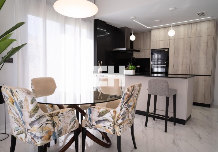 Obra Nueva - Bungalow en planta baja - Pilar de la Horadada - pueblo