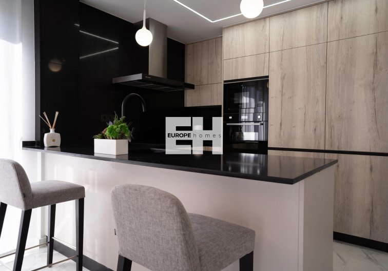 Obra Nueva - Bungalow en planta baja - Pilar de la Horadada - pueblo