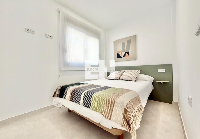 Nieuwbouw - town house - Cox - San Fernando