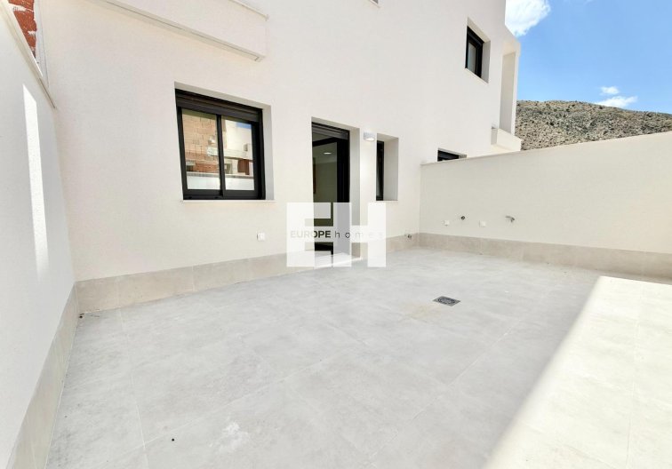 Nieuwbouw - town house - Cox - San Fernando