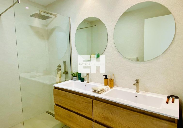 Obra Nueva - Bungalow en planta baja - Pilar de la Horadada - pueblo