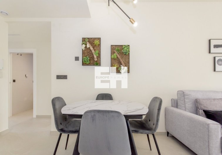 Obra Nueva - Bungalow en planta alta - Torrevieja - Los Balcones 