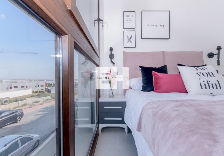 Obra Nueva - Bungalow en planta alta - Torrevieja - Los Balcones 