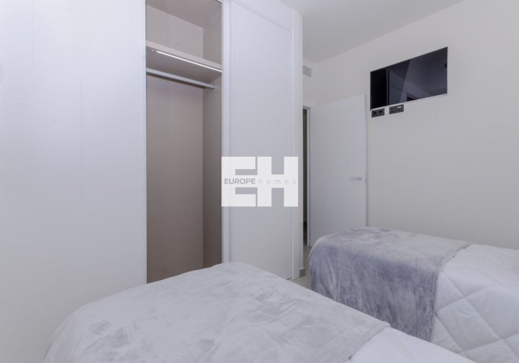 Obra Nueva - Bungalow en planta alta - Torrevieja - Los Balcones 