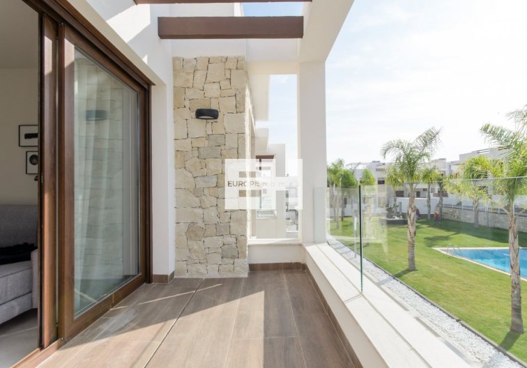 Obra Nueva - Bungalow en planta alta - Torrevieja - Los Balcones 