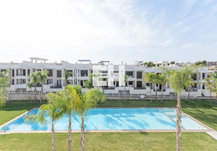 Obra Nueva - Bungalow en planta alta - Torrevieja - Los Balcones 